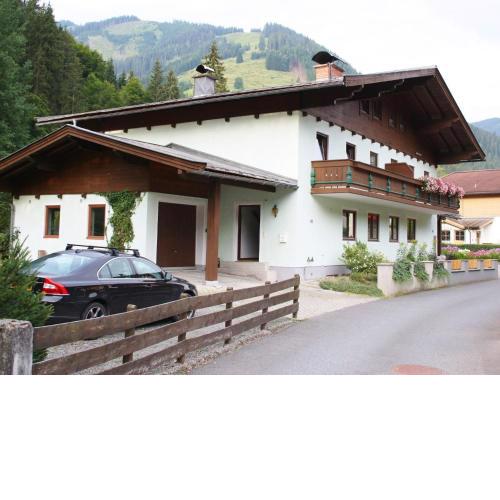 Beautiful modern apartment in Saalbach Hinterglemm Salzburgerland