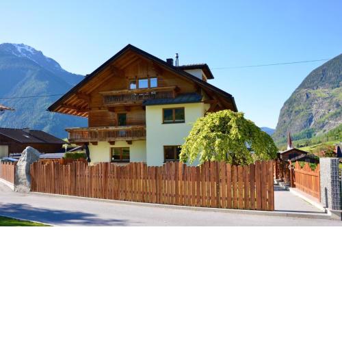 Ferienwohnung für 9 Personen ca 150 m in Umhausen, Tirol Nordtirol